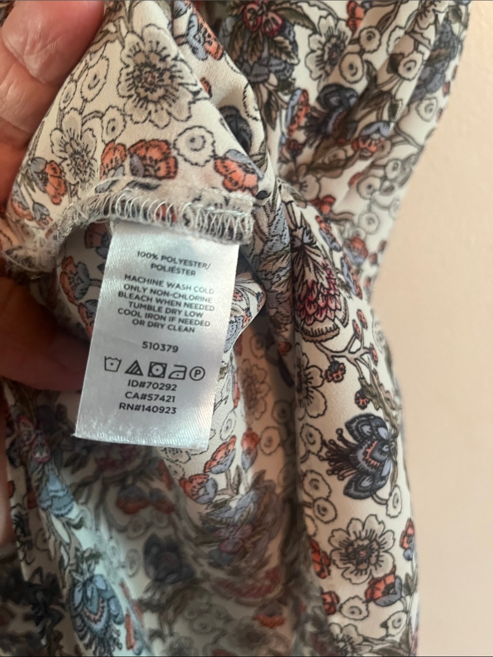 LOFT Ruffle Sleeve Blouse - Picture 5 of 5